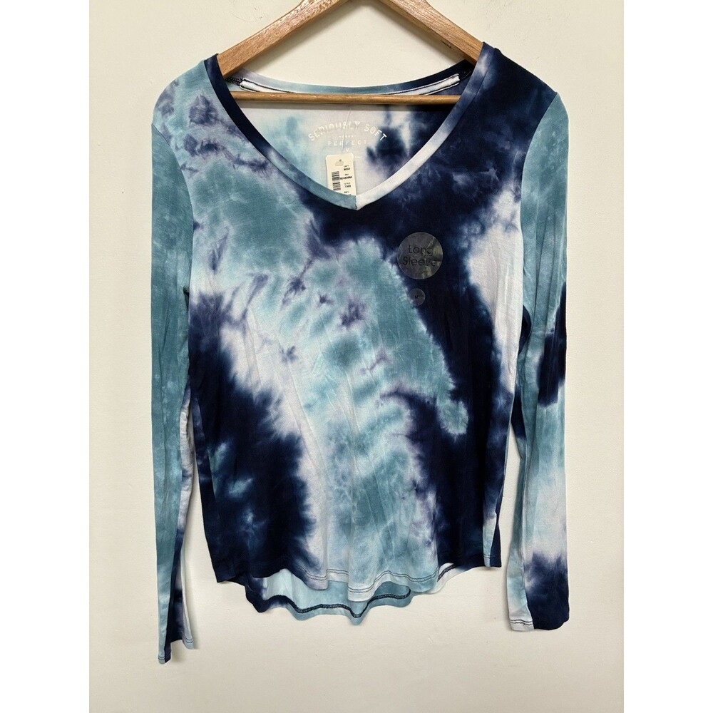 American Eagle Long Sleeve Shirt Women’s Medium NWT Tie Dye Perfect V Neck